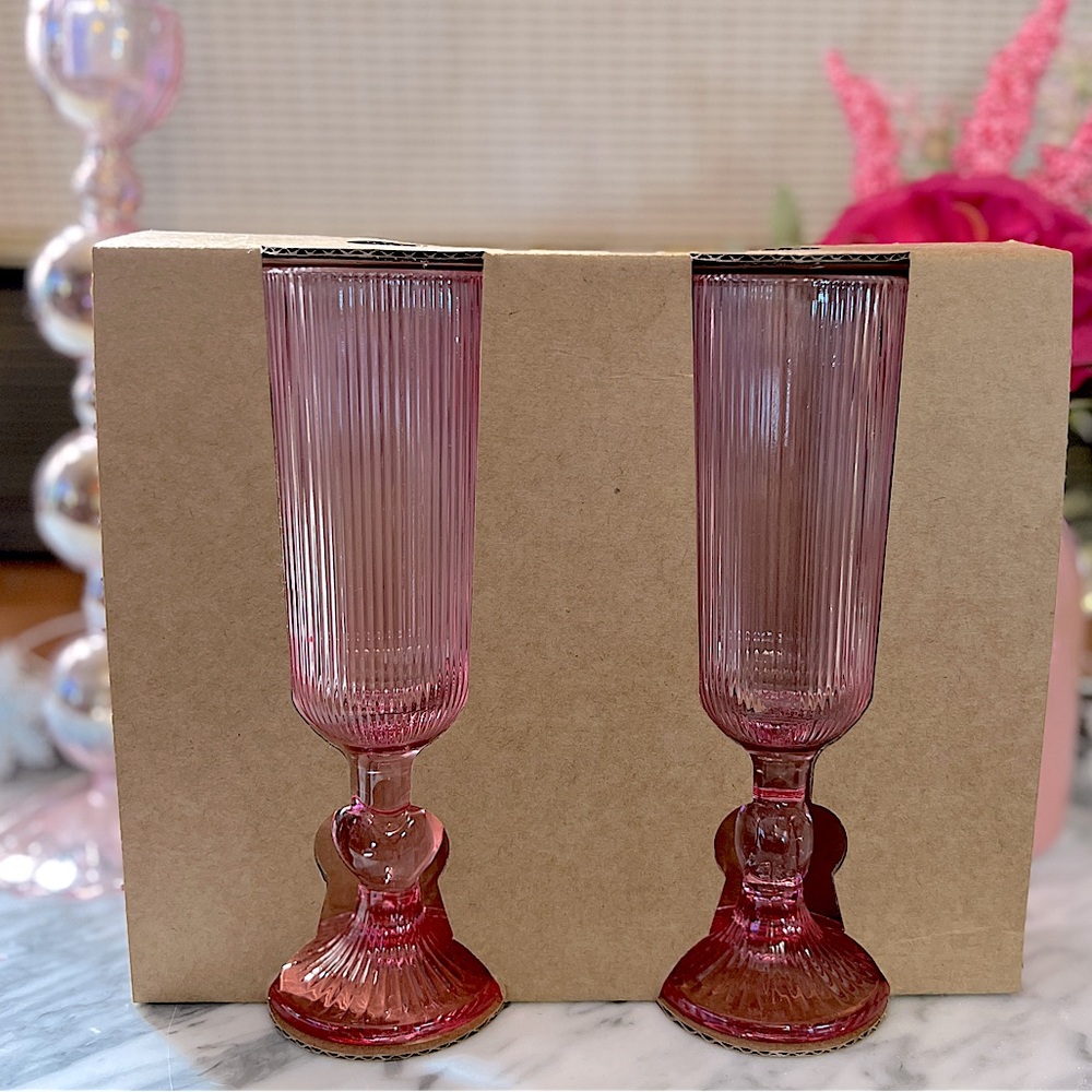 ✨NEW🩷Target Bullseye Playground 2024 Valentines Day Pink Champagne Glasses🥂